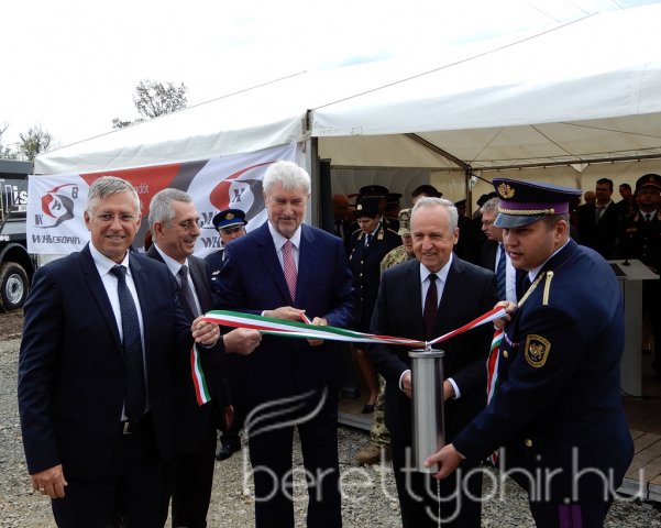 Börtönkórház alapkőletétele 25